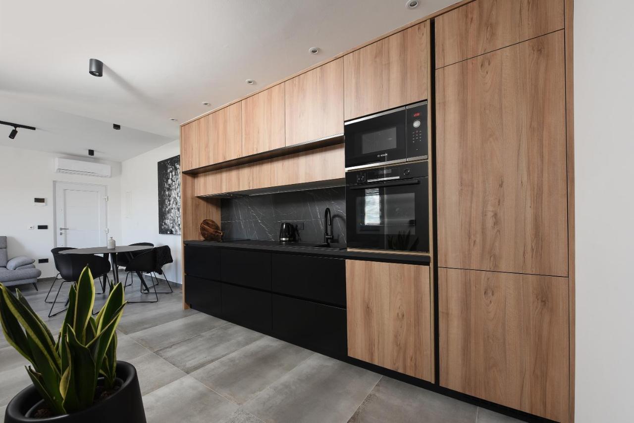 Luxury Apartment N Zadar Bagian luar foto